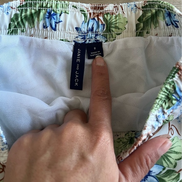 Janie And Jack Boys Tropical Floral Hawaiian Swim Trunks SZ 8 - Picture 2 of 3